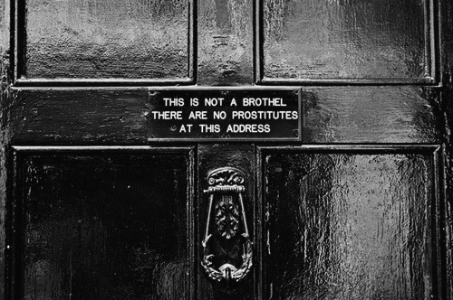 Brothelsign