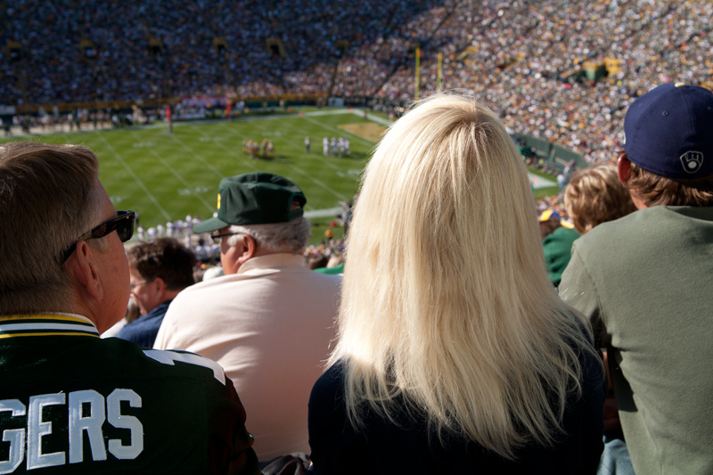 Packersmixedcouple