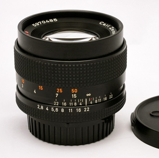 Contax8528