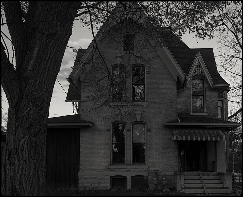 Hauntedhouse-small-2