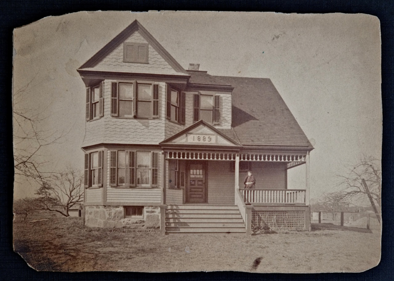02_Hughes Homestead 1889 © 2017 Jim Hughes