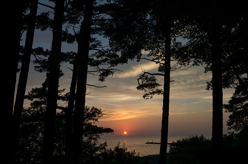 Whitelakesunset-small
