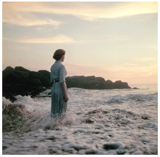 Mystery-woman