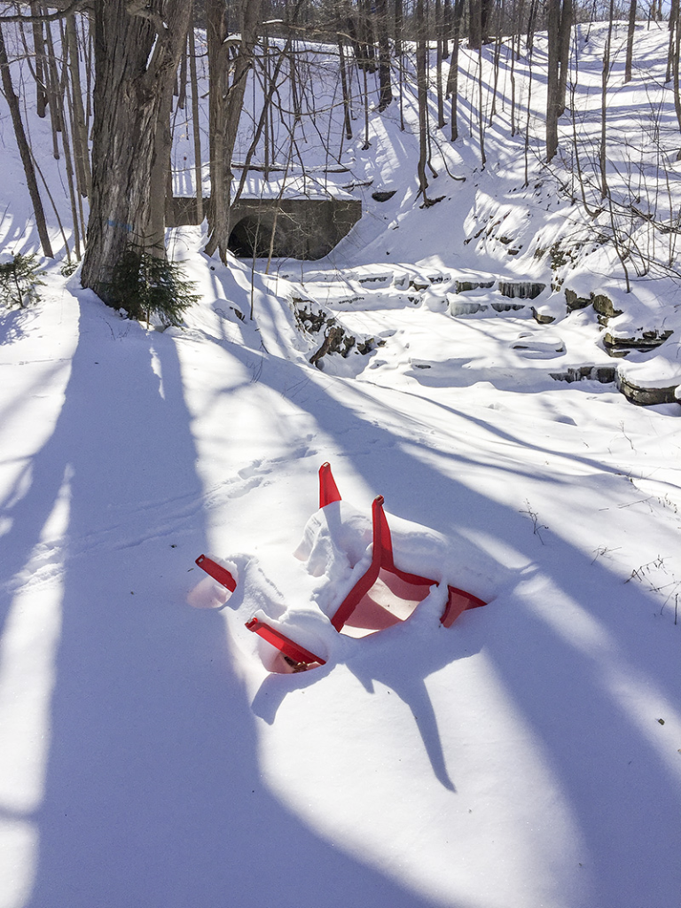 Redchair-small