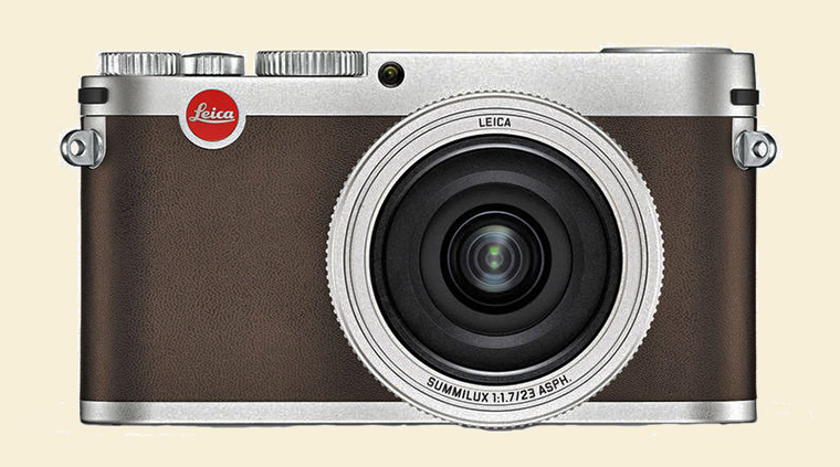 Leica X