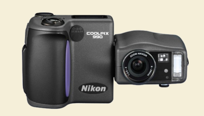 Nikon 990