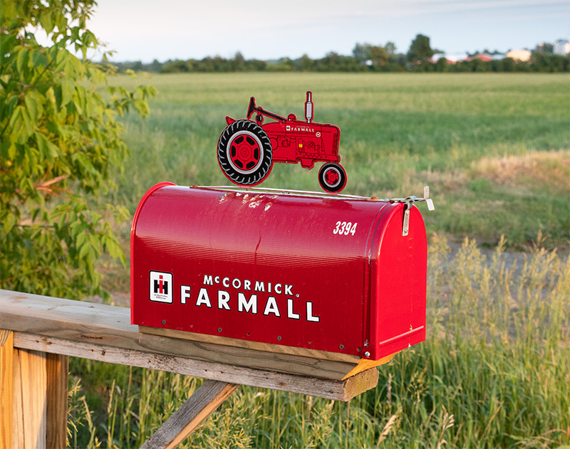 Farmall Mailbox