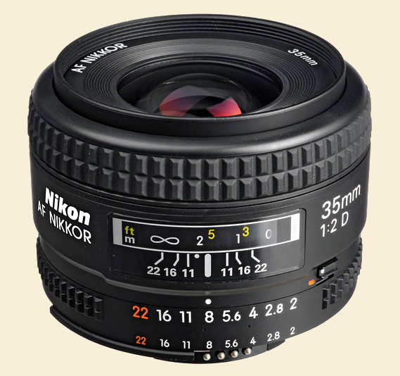 Nikon 35mm f2d