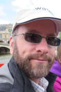 Rob head shot 1