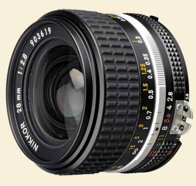 Nikon 28mm ais