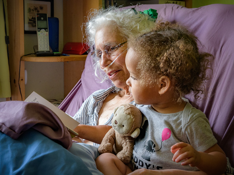 BD-1 Nana reading a book to Aveline