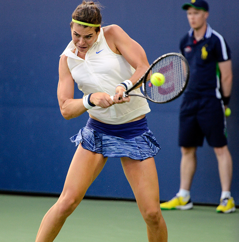 Backhand-3