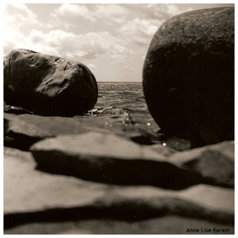Karamchoueiritwo_rocks_karam_anne_2